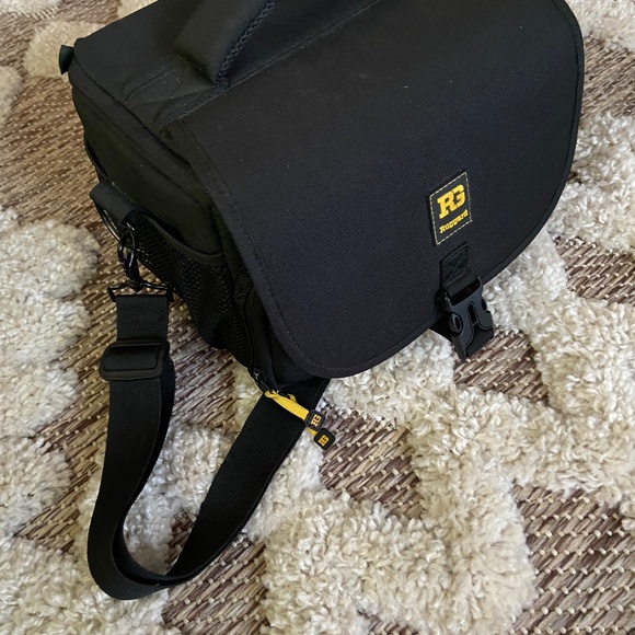 Ruggard Camera Bag - Commando 36 DSLR Shoulder Bag - Used *FREE SHIPPING - Picture 8 of 15